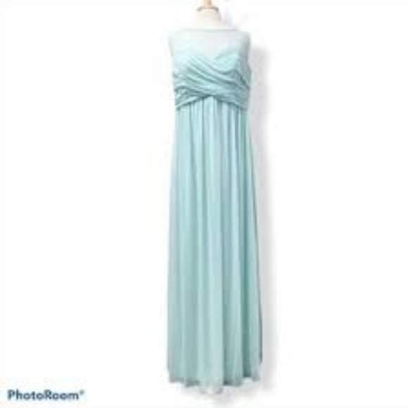 David’s Bridal Long Mint Mesh Bridesmaid Dress Size 12 - Picture 1 of 7
